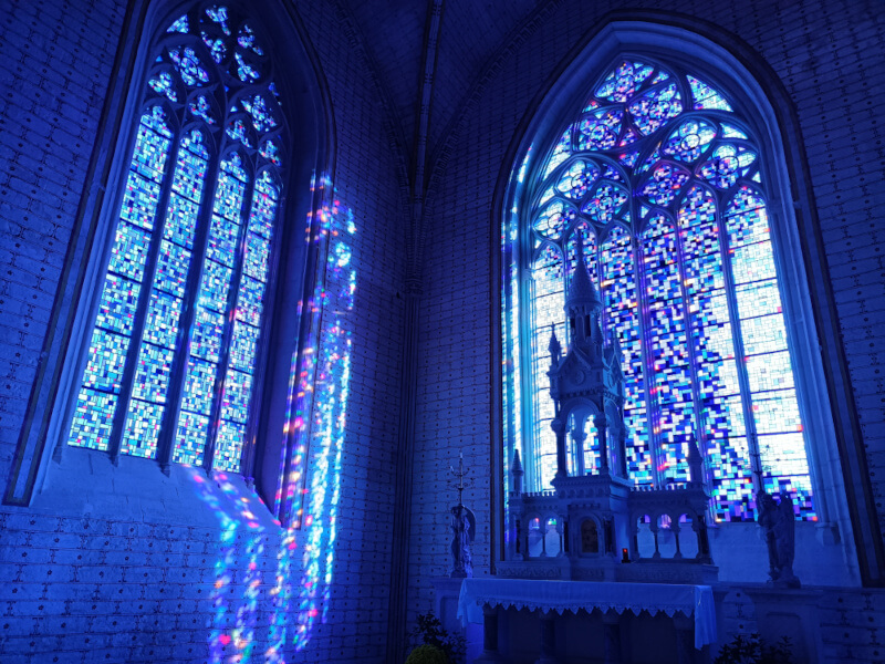vitraux abbaye - Abbaye St Amant de Boixe